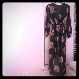 Long sleeve maxi dress.